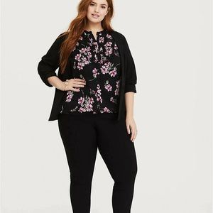 Torrid Sheer Floral Ruffle Blouse! NWOT! Size 00X